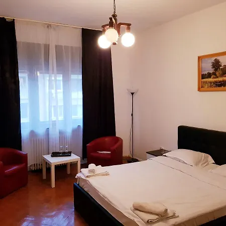 Homestay Big In Bucharest's Center. Bucharest